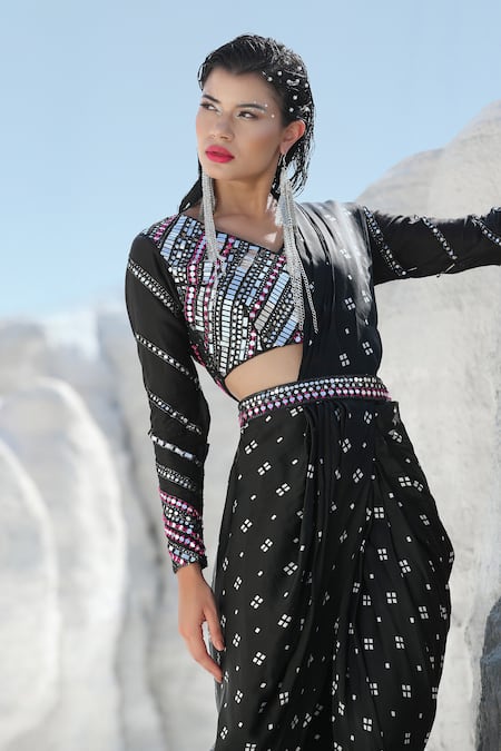 Shop_Pallavi Jaipur_Black Chanderi, Satin Blend V Neck Printed Skirt Saree Set_Online_at_Aza_Fashions