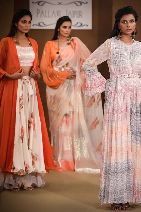 Buy_Pallavi Jaipur_Beige Blouse Swiss Slub Silk, Chiffon And Saree Chiffon Lining Shantoon With _Online_at_Aza_Fashions