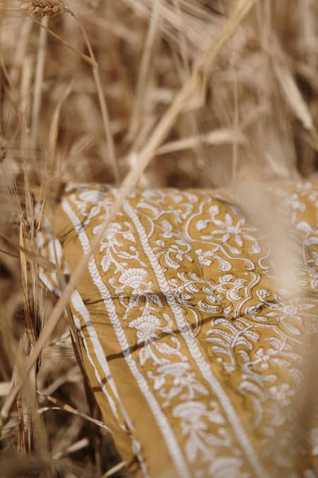 Buy_Raamae_Yellow 100% Cotton Hand Block Print Zaal Quilt_Online_at_Aza_Fashions