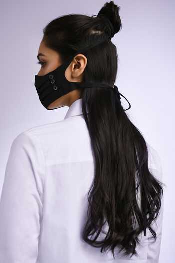 QUOD_Black Face Mask_at_Aza_Fashions