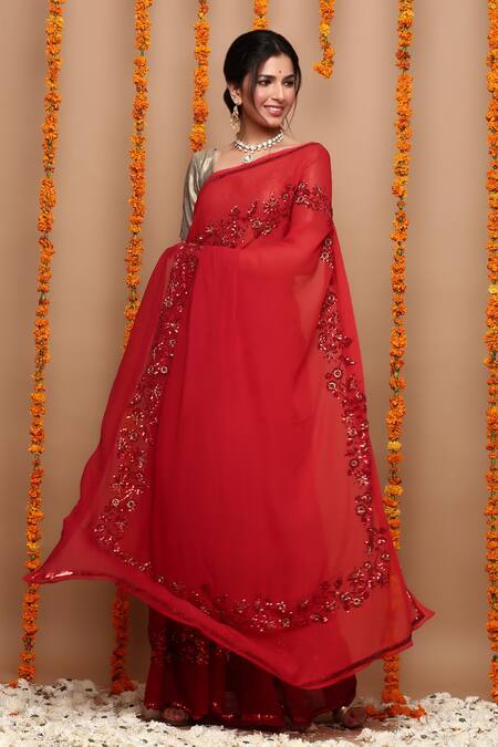 Buy Red Sarees for Women by Saree mall Online | Ajio.com