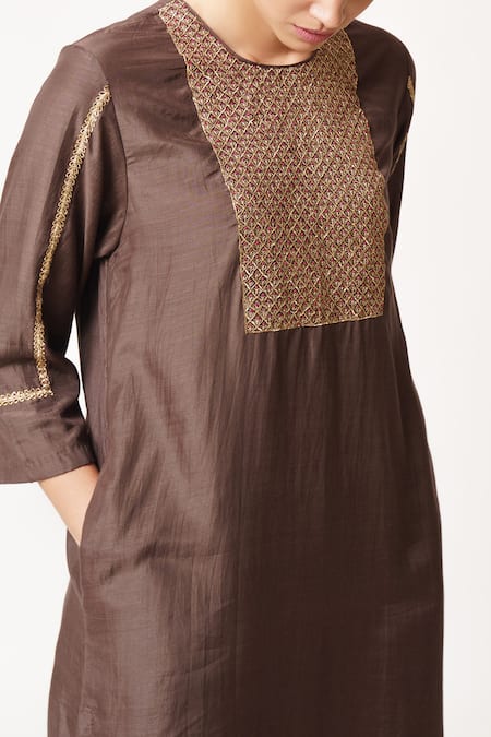 Buy_Dot_Brown Silk Round Kurta Set _Online_at_Aza_Fashions