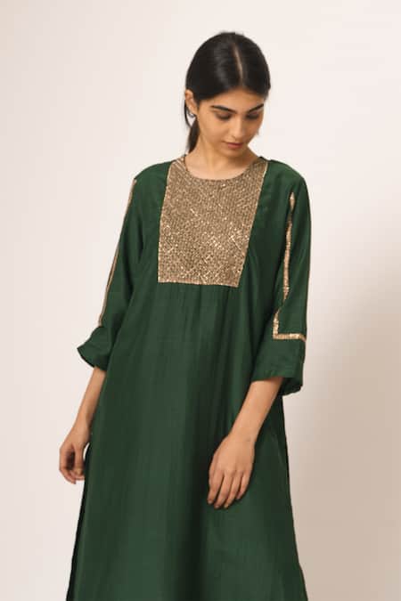 Dot Green Silk Round Kurta Set Online at Aza Fashions Dot_Green Silk Round Kurta Set _Online_at_Aza_Fashions