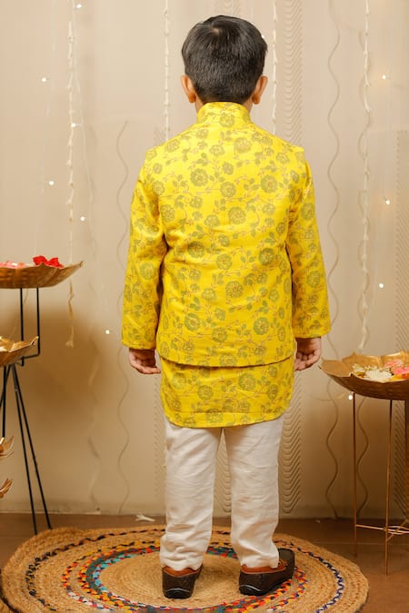 Shop Tiny Colour Yellow Cotton Floral Printed Kurta Set at Aza Fashions Shop_Tiny Colour_Yellow Cotton Floral Printed Kurta Set _at_Aza_Fashions
