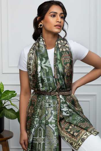 Buy Rhe-Ana Green Abstract Print Silk Scarf Online at Aza Fashions Buy_Rhe-Ana_Green Abstract Print Silk Scarf _Online_at_Aza_Fashions