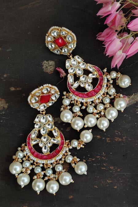 Shop_Riana Jewellery_Gold Plated Pearls, Glitter, Stones Floral Carved Choker Jewellery Set _Online_at_Aza_Fashions