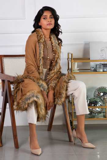Buy Rhe-Ana Yellow Verona Wool Shawl Online at Aza Fashions Buy_Rhe-Ana_Yellow Verona Wool Shawl _Online_at_Aza_Fashions