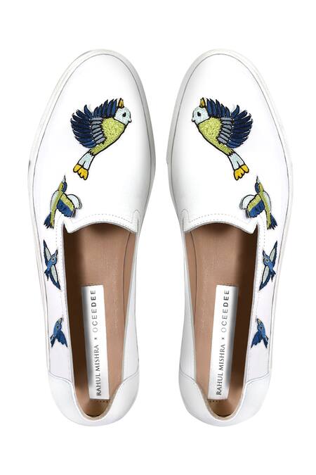 Shop_Oceedee X Rahul Mishra_White Embroidered Loafers_at_Aza_Fashions