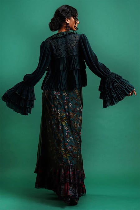 Nidhi Yasha Pleated Top 