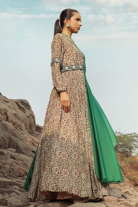 Ridhima Bhasin Beige Organza, Georgette V Neck Printed Anarkali With Embellished Dupatta Online at Aza Fashions Ridhima Bhasin_Beige Organza, Georgette V Neck Printed Anarkali With Embellished Dupatta _Online_at_Aza_Fashions