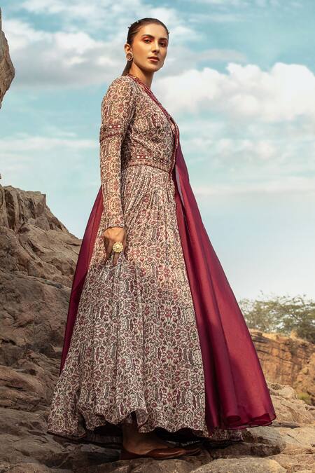 Ridhima Bhasin Beige Organza, Georgette V Neck Printed Anarkali With Embellished Dupatta Online at Aza Fashions Ridhima Bhasin_Beige Organza, Georgette V Neck Printed Anarkali With Embellished Dupatta _Online_at_Aza_Fashions