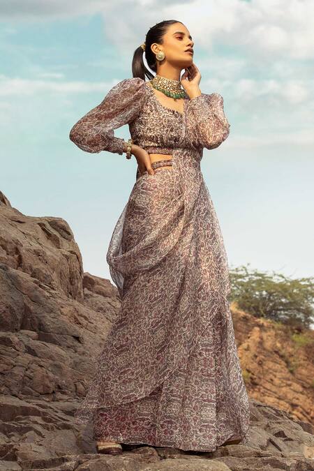 Ridhima Bhasin_Purple Organza V Neck Printed Pre-draped Saree With Blouse  _Online_at_Aza_Fashions