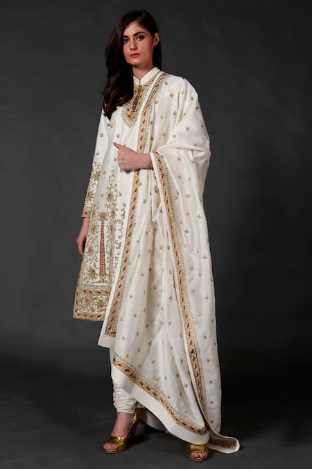 Rohit Bal Chanderi Silk Embroidered Kurta Set 