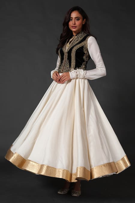 Rohit Bal Black Silk Velvet Embroidered Floral Mandarin Collar Jacket And Anarkali Set 