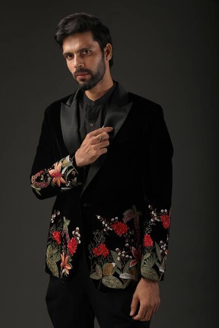 Rohit Bal Black Velvet, Lining Resham Embroidered Tuxedo Online at Aza Fashions Rohit Bal_Black Velvet, Lining Resham Embroidered Tuxedo _Online_at_Aza_Fashions