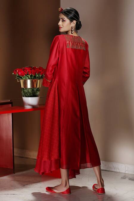 Neeta Bhargava_Red Handwoven Cotton Silk V Neck Embellished Tunic _Online_at_Aza_Fashions