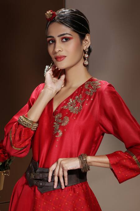 Shop_Neeta Bhargava_Red Handwoven Cotton Silk V Neck Embellished Tunic _Online_at_Aza_Fashions