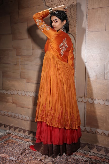 Shop_Neeta Bhargava_Red Handwoven Cotton Silk And Tissue  Lining Embellished Kurta & Skirt Set _at_Aza_Fashions