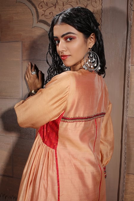 Buy_Neeta Bhargava_Red Handwoven Silk Lining Round Embellished Kurta And Pant Set _Online_at_Aza_Fashions