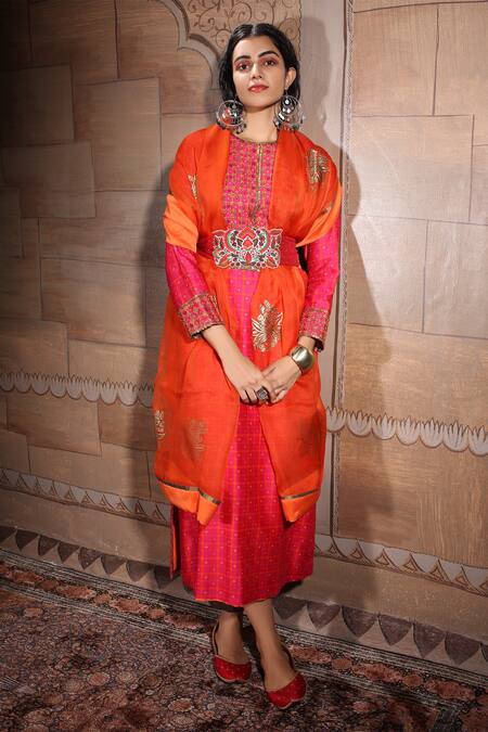Neeta Bhargava_Orange Handwoven Cotton Silk And Organza Embellished Kurta & Dhoti Pant Set _Online_at_Aza_Fashions