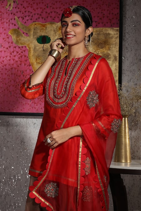 Shop_Neeta Bhargava_Red Handwoven Cotton Silk And Tissue Notched Embroidered Kurta & Palazzo Pant Set _at_Aza_Fashions