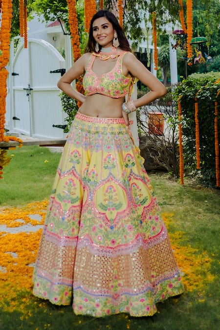 Rajbinder Chahal Yellow Blouse And Lehenga Dupion Silk Dupatta Net Leaf Embroidered Bridal Set 