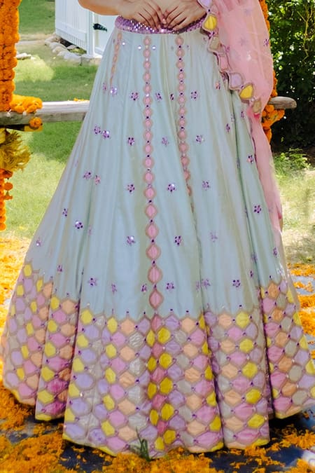 Shop Rajbinder Chahal Green Blouse And Lehenga Dupion Silk Dupatta Net Square Embroidered Bridal Set Online at Aza Fashions Shop_Rajbinder Chahal_Green Blouse And Lehenga Dupion Silk Dupatta Net Square Embroidered Bridal Set _Online_at_Aza_Fashions