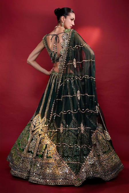 Shop_Angad Singh_Green Lehenga And Blouse Organza Dupatta Net V Neck Embroidered Bridal Set _at_Aza_Fashions