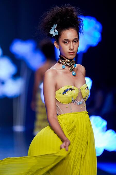 Buy_Rina Dhaka_Green Organza Bead Work Sweetheart Neck Embroidered Bustier Dress_Online_at_Aza_Fashions