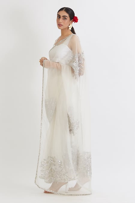 Peeli Dori_White Silk Organza Embroidery Scoop Neck Saree With Blouse _Online_at_Aza_Fashions