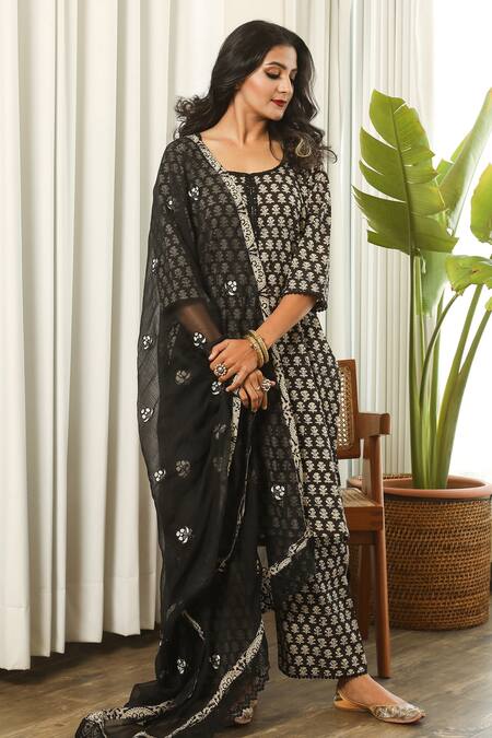 Gulabo Jaipur_Black Cotton, Doriya Hand Block Print, Thread Rekha Floral Kurta Palazzo Set_Online_at_Aza_Fashions
