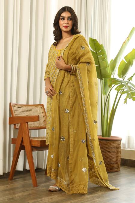 Buy_Gulabo Jaipur_Yellow Cotton, Doriya Hand Block Print, Thread Rekha Floral Kurta Palazzo Set _Online_at_Aza_Fashions