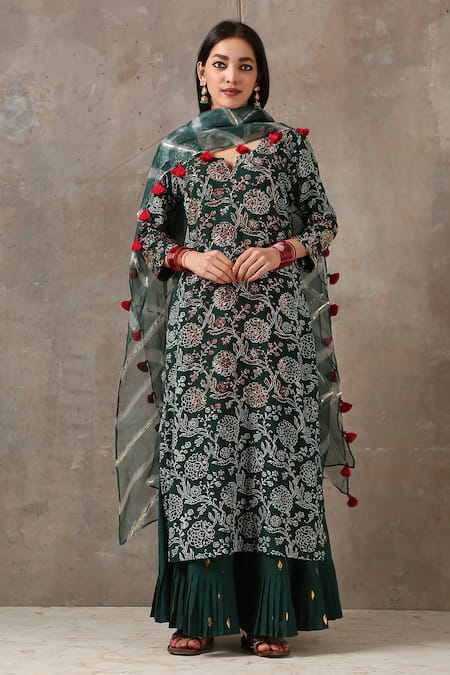 Rekha Agra Green Cotton Slub Notched Floral Print Kurta Set 