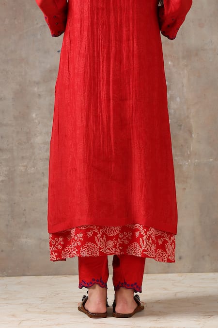 Buy_Rekha Agra_Red Cotton Lurex, Handloom Chanderi Mandarin Collar Kurta Set _Online_at_Aza_Fashions