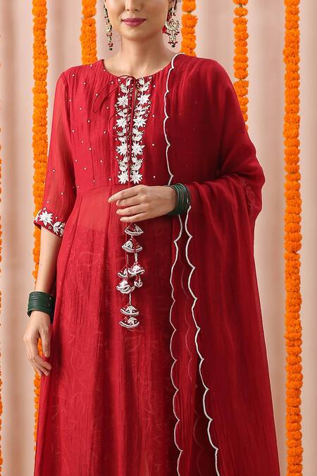 Buy_Rekha Agra_Red Handloom Chanderi And Cotton Silk Block Print, Pearl & Sequin Kurta Pant Set _Online_at_Aza_Fashions