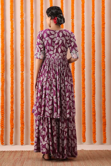 Shop Rekha Agra Purple Cotton Slub And Organza Block Print, Pearl, Thread & Kurta Gharara Set at Aza Fashions Shop_Rekha Agra_Purple Cotton Slub And Organza Block Print, Pearl, Thread & Kurta Gharara Set _at_Aza_Fashions