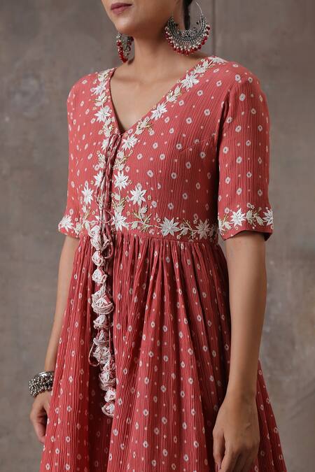 Buy Rekha Agra Peach Crinkled Cotton Silk And Organza Block Print & Pearl V Kurta Gharara Set Online at Aza Fashions Buy_Rekha Agra_Peach Crinkled Cotton Silk And Organza Block Print & Pearl V Kurta Gharara Set _Online_at_Aza_Fashions