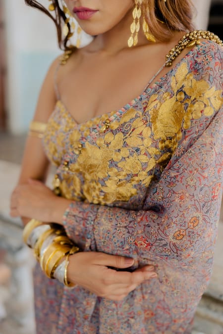 Nikita Vishakha_Grey Bralette Silk, Saree Georgette Persian Pattern, Zari Printed With Blouse_at_Aza_Fashions