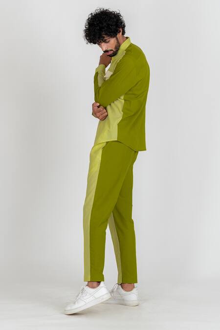 Shop_Runit Gupta_Green Enzyme Washed Cotton Plain Colourblock Pant _Online_at_Aza_Fashions