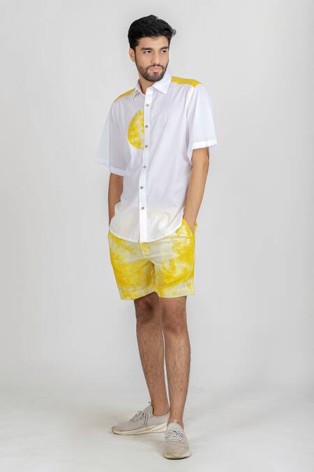 Shop Runit Gupta White Enzyme Washed Cotton Tie Dye Shorts Online at Aza Fashions Shop_Runit Gupta_White Enzyme Washed Cotton Tie Dye Shorts _Online_at_Aza_Fashions