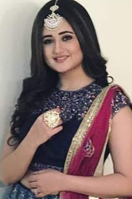 Buy_Riana Jewellery_Gold Plated Floral Stone Maangtikka _Online_at_Aza_Fashions