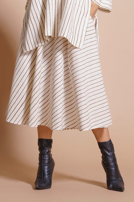 Shop Stoique Beige Cotton Muslin Striped Print Flared Skirt Online at Aza Fashions Shop_Stoique_Beige Cotton Muslin Striped Print Flared Skirt _Online_at_Aza_Fashions