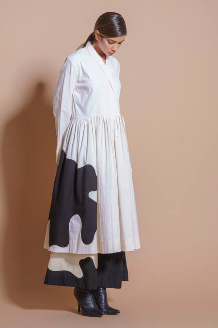 Stoique_Off White Viscose Lycra Abstract V Neck Overlap Applique Dress_Online_at_Aza_Fashions