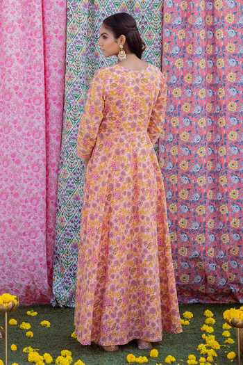 Shop Rivaaj Clothing Pink Cotton Floral Print Kurta And Jacket Set at Aza Fashions Shop_Rivaaj Clothing_Pink Cotton Floral Print Kurta And Jacket Set_at_Aza_Fashions