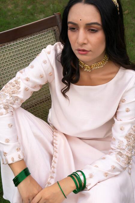 Shop Rashi Jain Beige Chanderi Boat Inayat Kurta Set Online at Aza Fashions Shop_Rashi Jain_Beige Chanderi Boat Inayat Kurta Set _Online_at_Aza_Fashions