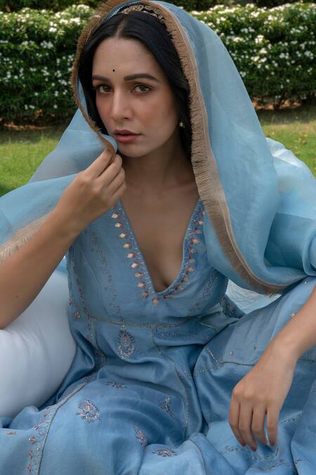 Shop Rashi Jain Blue Chanderi V Neck Noor Anarkali Set Online at Aza Fashions Shop_Rashi Jain_Blue Chanderi V Neck Noor Anarkali Set _Online_at_Aza_Fashions