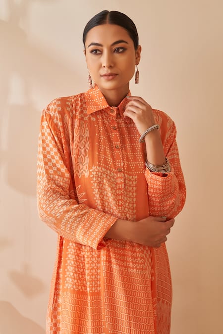 Rekha Agra Orange Cotton, Crepe Embroidery Abstract Geometric Print Kurta With Pant Online at Aza Fashions Rekha Agra_Orange Cotton, Crepe Embroidery Abstract Geometric Print Kurta With Pant _Online_at_Aza_Fashions