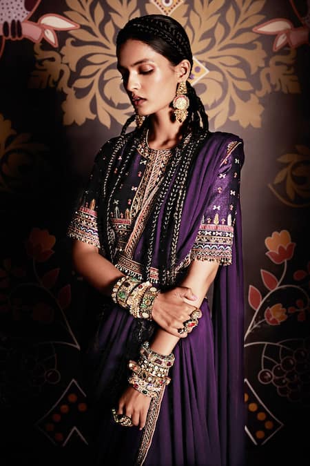 Ridhi Mehra Embroidered Pre-Draped Saree with Blouse 