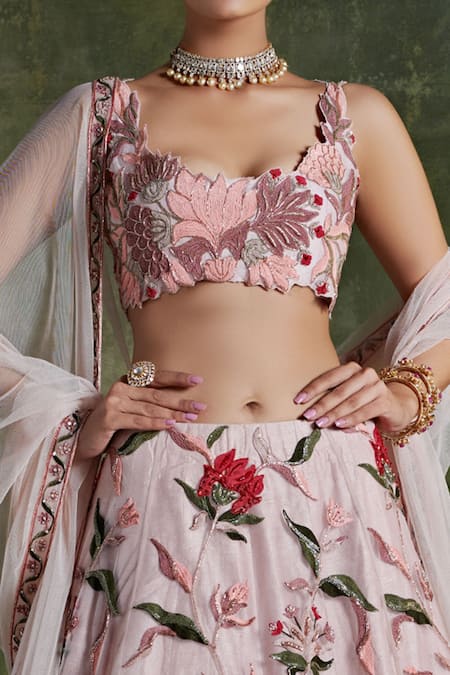 Ridhi Mehra_Pink Net Floral Scoop Neck Embroidered Bridal Lehenga Set _Online_at_Aza_Fashions