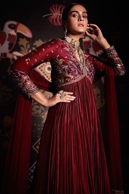 Shop_Ridhi Mehra_Maroon Anarkali Silk, Dupatta Net V Neck With _at_Aza_Fashions